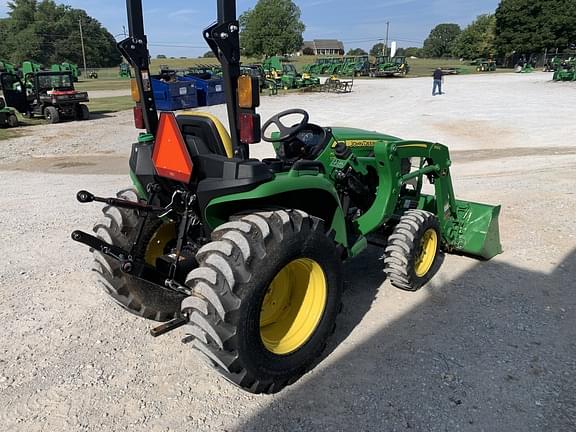 Image of John Deere 3025E equipment image 3