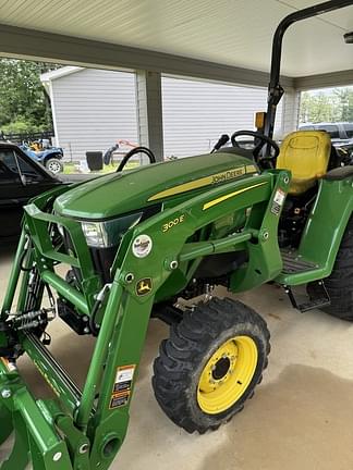 Image of John Deere 3025E Primary image