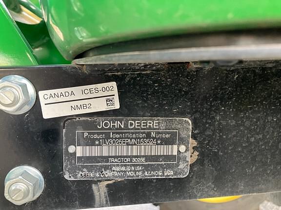 Image of John Deere 3025E equipment image 4