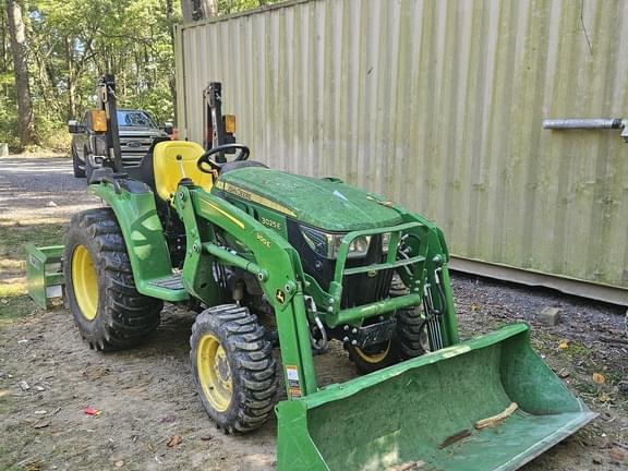 Image of John Deere 3025E Primary image