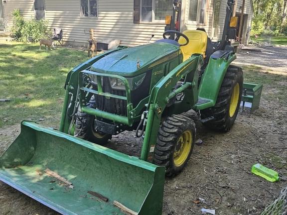 Image of John Deere 3025E equipment image 1