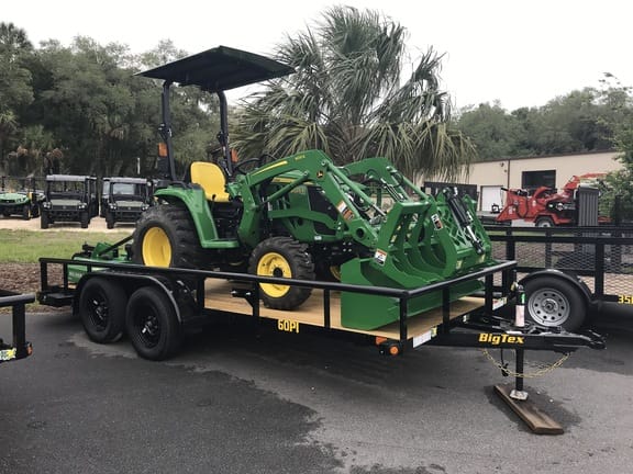 Main image John Deere 3025E