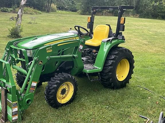 Image of John Deere 3025E Primary image