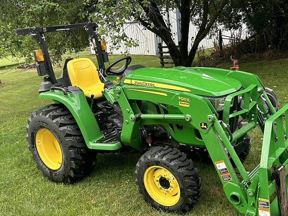 Image of John Deere 3025E equipment image 1