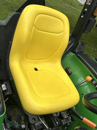 Image of John Deere 3025E equipment image 4