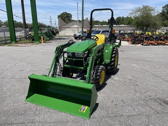 Image of John Deere 3025E equipment image 1