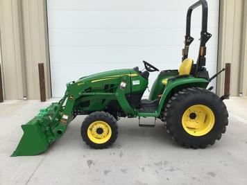 Main image John Deere 3025E