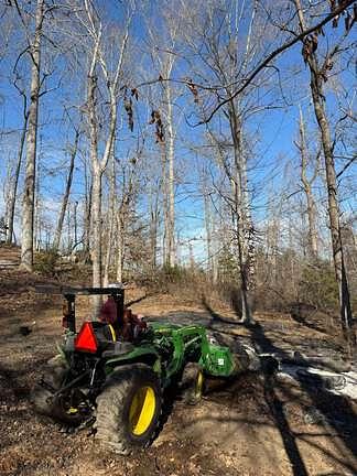 Image of John Deere 3025E Image 0