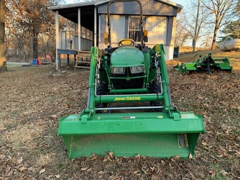 Image of John Deere 3025E equipment image 2