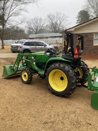 Image of John Deere 3025E equipment image 1