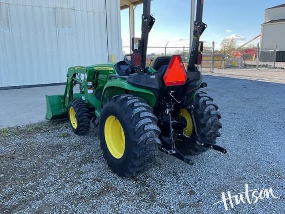 Image of John Deere 3025E equipment image 3