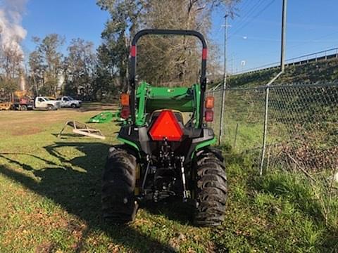 Image of John Deere 3025E equipment image 2