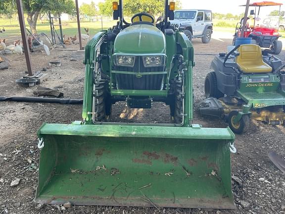 Image of John Deere 3025E equipment image 2