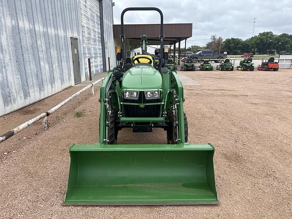 Image of John Deere 3025E equipment image 3