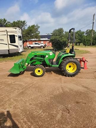 Image of John Deere 3025E Primary image