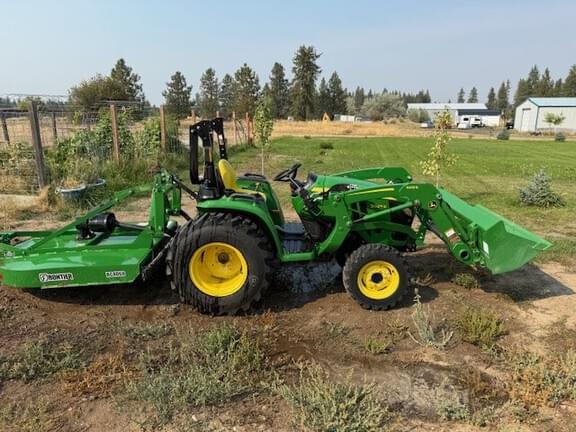 Image of John Deere 3025E equipment image 3