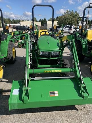 Image of John Deere 3025E equipment image 3