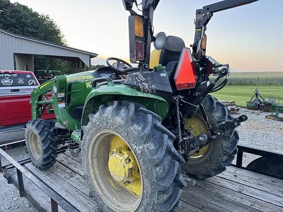 Image of John Deere 3025E equipment image 3