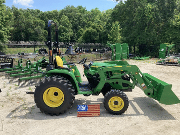 Main image John Deere 3025E