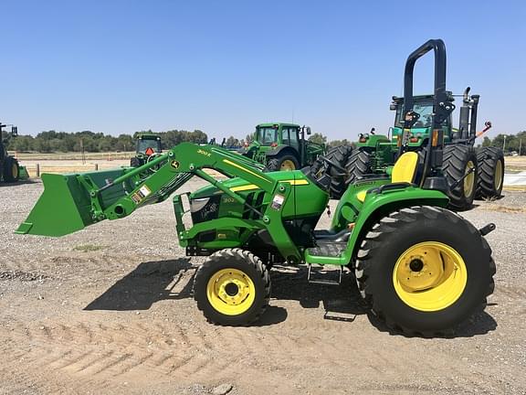 Image of John Deere 3025E equipment image 1