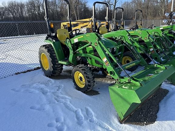 Image of John Deere 3032E Primary image