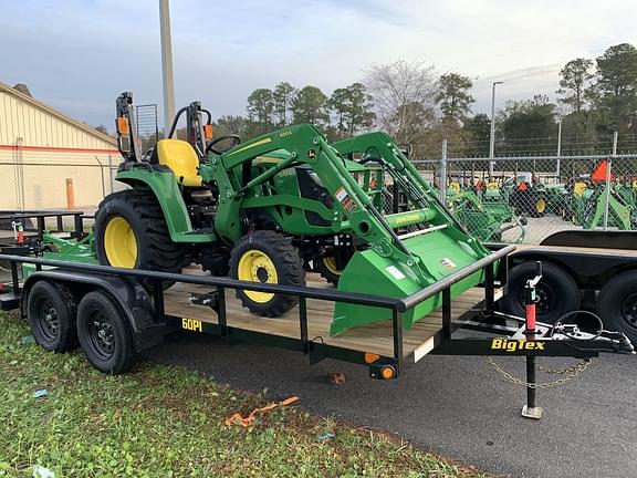 Image of John Deere 3032E equipment image 4