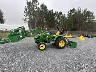 2022 John Deere 3032E Equipment Image0