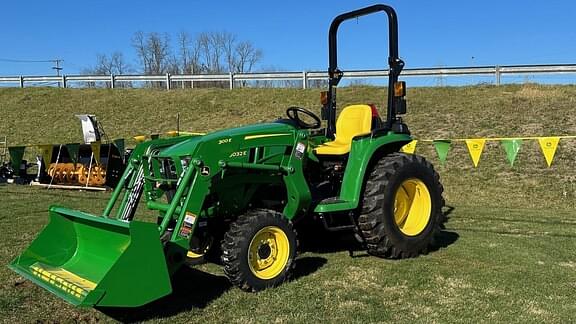 Image of John Deere 3032E equipment image 1