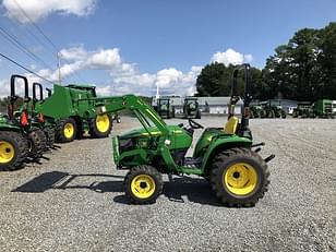 Main image John Deere 3032E 0