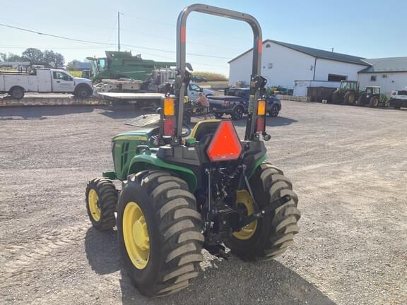 Image of John Deere 3032E equipment image 2