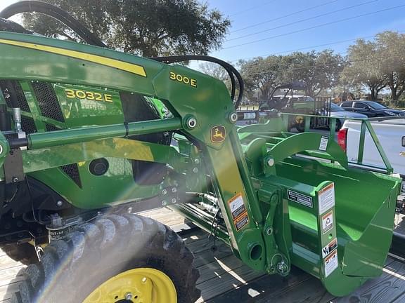 Main image John Deere 3032E 12