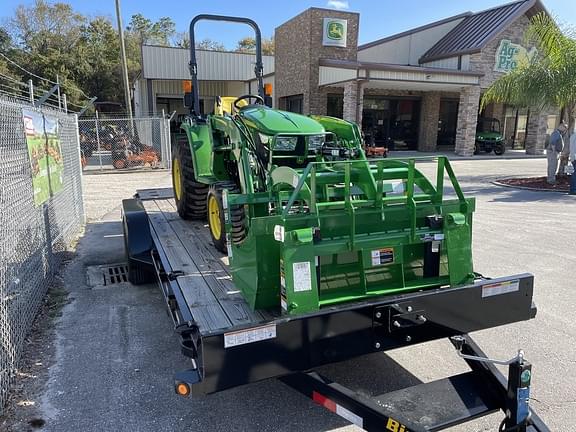 Thumbnail image John Deere 3032E 14