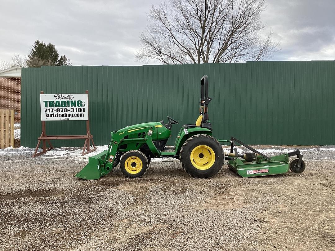 Image of John Deere 3032E Primary image