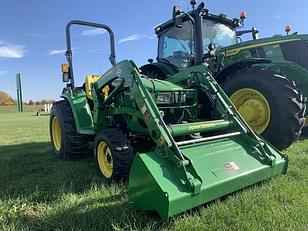 Main image John Deere 3032E 5