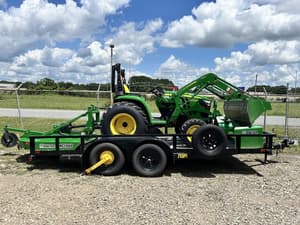 2022 John Deere 3032E Image