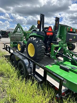 Image of John Deere 3032E equipment image 1
