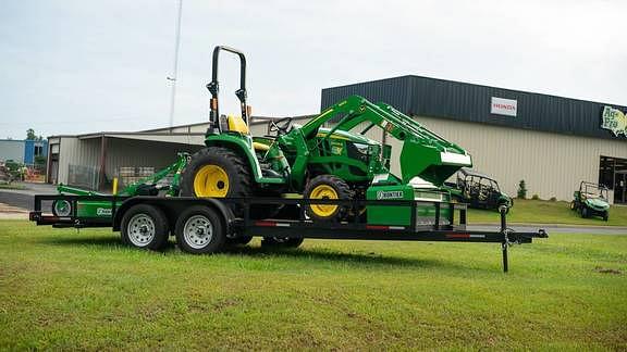 Image of John Deere 3032E equipment image 2