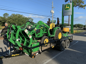2023 John Deere 3032E Image