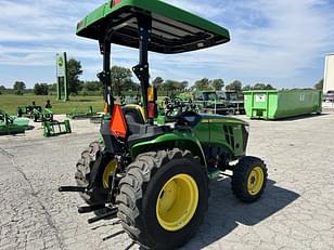 Main image John Deere 3032E 4