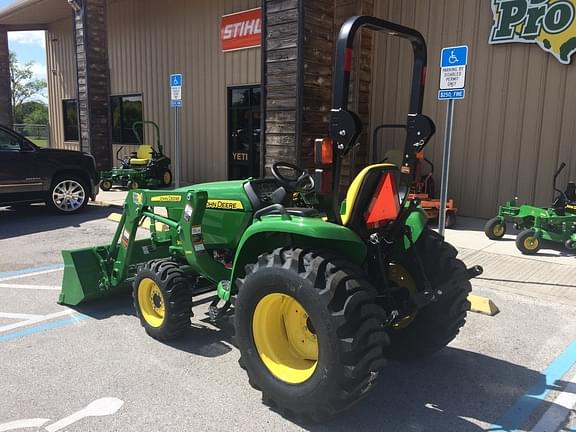 Image of John Deere 3032E equipment image 4