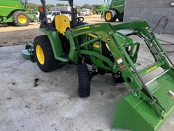 2022 John Deere 3032E Equipment Image0