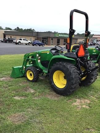 Image of John Deere 3032E equipment image 3