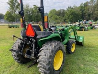 Image of John Deere 3032E equipment image 2