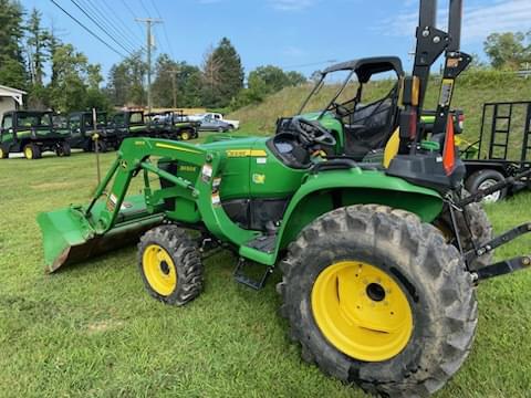 Image of John Deere 3032E equipment image 1