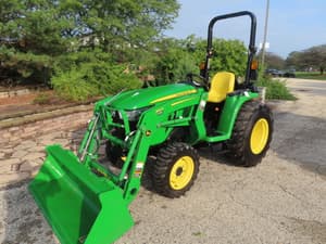 2022 John Deere 3032E Image