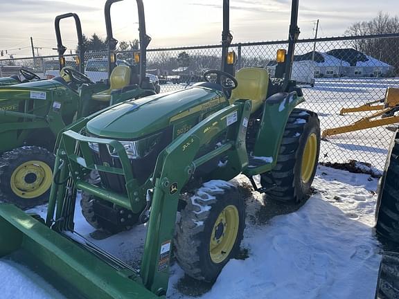 Image of John Deere 3032E equipment image 1