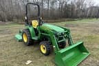 Image of John Deere 3032E equipment image 4