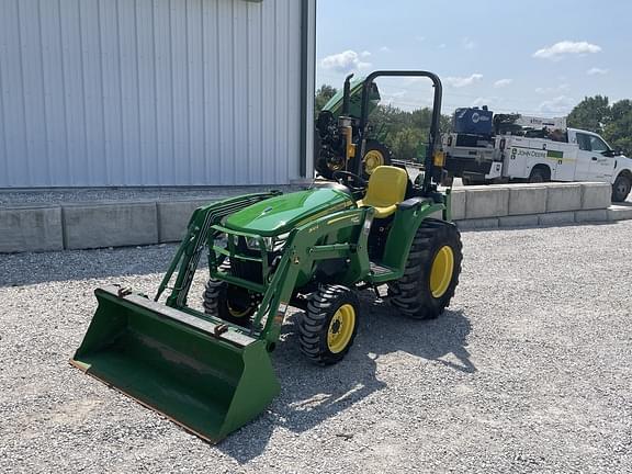 Image of John Deere 3032E equipment image 1