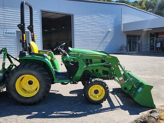 Image of John Deere 3032E equipment image 1