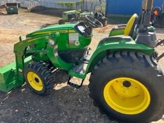 2022 John Deere 3032E Equipment Image0